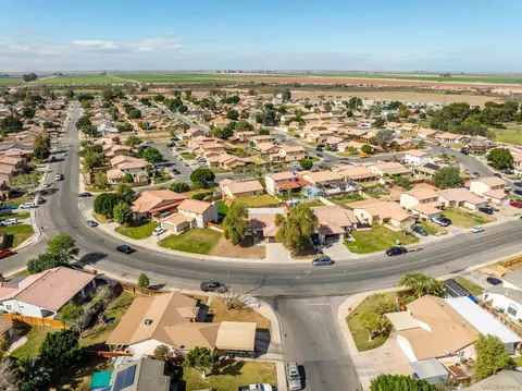 View/Area - 931 Jones St, Brawley, CA 92227 photo 4 of 4
