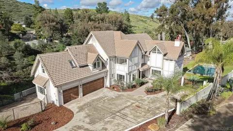 13746 Paseo Bonita, Poway, CA 92064 photo 2
