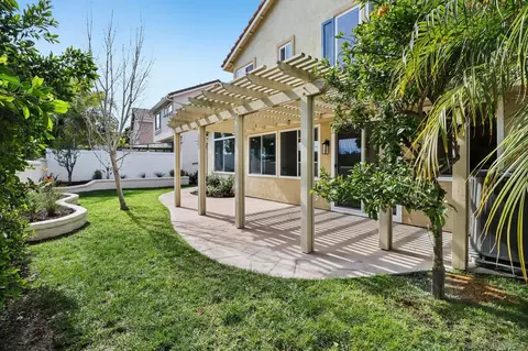 Exterior - 2082 Fairhope Loop, Vista, CA 92081 photo 3 of 4