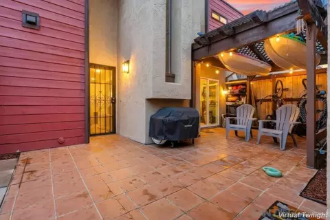 Exterior - 140 El Norte Pkwy #6, Escondido, CA 92026 photo 2 of 4