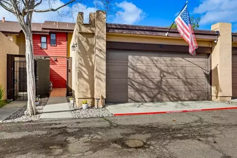140 El Norte Pkwy #6, Escondido, CA 92026