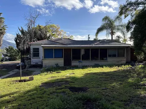 Exterior - 10764 Challenge Blvd, La Mesa, CA 91941 photo 10 of 13