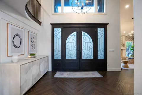 Entry Way - 13723 Vista Poniente Dr, Poway, CA 92064 photo 1 of 3