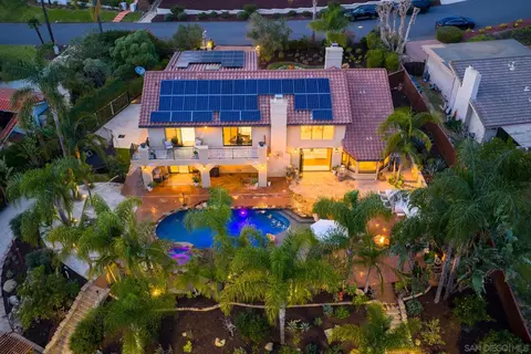 View/Area - 13723 Vista Poniente Dr, Poway, CA 92064 photo 2 of 3