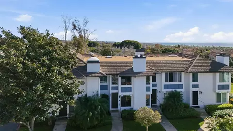 View/Area - 857 Violet Ct, Carlsbad, CA 92011 photo 5 of 10
