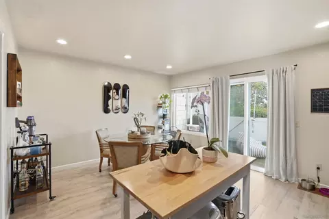 Dining - 857 Violet Ct, Carlsbad, CA 92011 photo 3 of 4