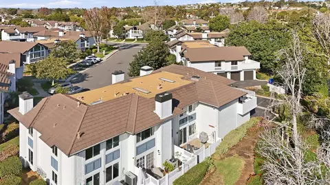 View/Area - 857 Violet Ct, Carlsbad, CA 92011 photo 8 of 10