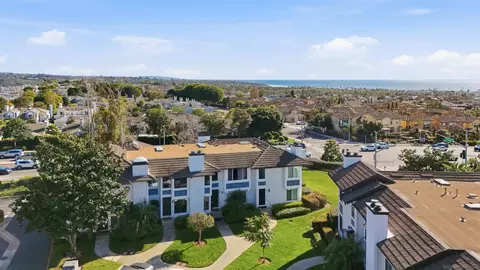 View/Area - 857 Violet Ct, Carlsbad, CA 92011 photo 3 of 10