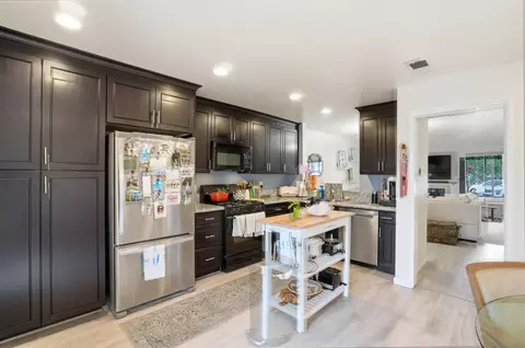 Kitchen - 857 Violet Ct, Carlsbad, CA 92011 photo 3 of 5