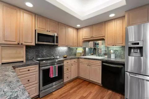 8770 Caminito Sueno, La Jolla, CA 92037 photo 11