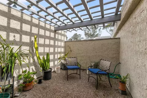 8770 Caminito Sueno, La Jolla, CA 92037 photo 17
