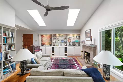 8770 Caminito Sueno, La Jolla, CA 92037 photo 7