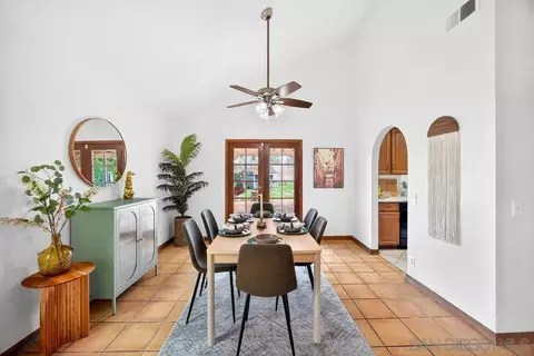 Dining - 31218 Comotilo Ct, Temecula, CA 92592 photo 1 of 5