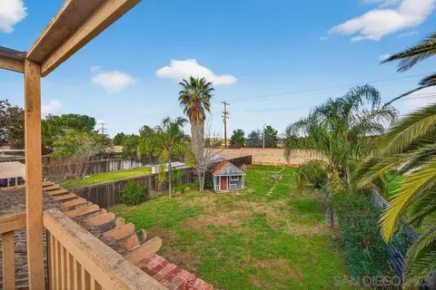 Exterior - 31218 Comotilo Ct, Temecula, CA 92592 photo 3 of 4