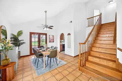 Dining - 31218 Comotilo Ct, Temecula, CA 92592 photo 2 of 5