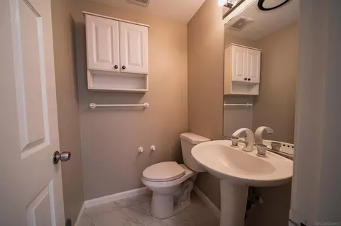 Bath - 8625 Via Mallorca UNIT C, La Jolla, CA 92037 photo 1 of 3