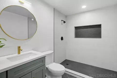 8402 Lockland Ct, Spring Valley, CA 91977 photo 25