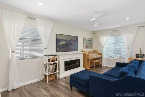 Living - 185 Harrison, Oceanside, CA 92057 photo 3 of 7