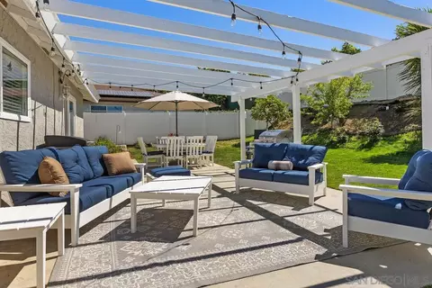 Exterior - 185 Harrison, Oceanside, CA 92057 photo 5 of 10