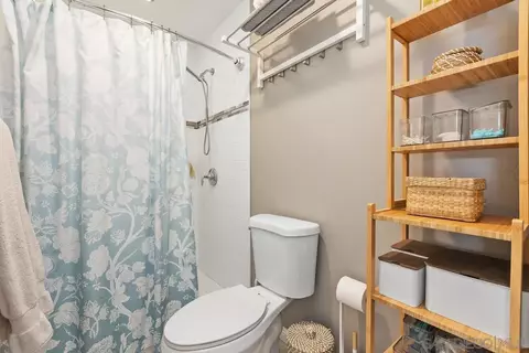 Bath - 185 Harrison, Oceanside, CA 92057 photo 3 of 3
