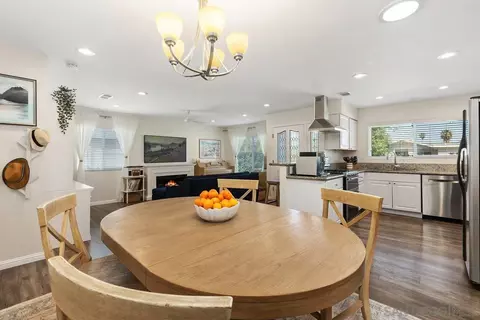 Dining - 185 Harrison, Oceanside, CA 92057 photo 5 of 5