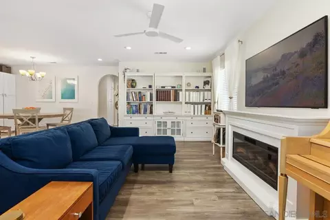 Living - 185 Harrison, Oceanside, CA 92057 photo 6 of 7