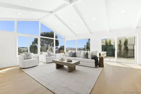 4971 September St, San Diego, CA 92110