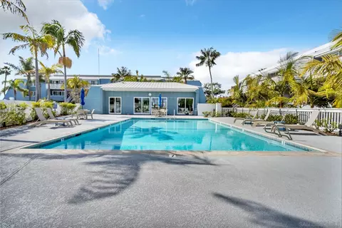 Exterior - 50 Montego Ct, Coronado, CA 92118 photo 8 of 9