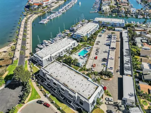 View/Area - 50 Montego Ct, Coronado, CA 92118 photo 7 of 8
