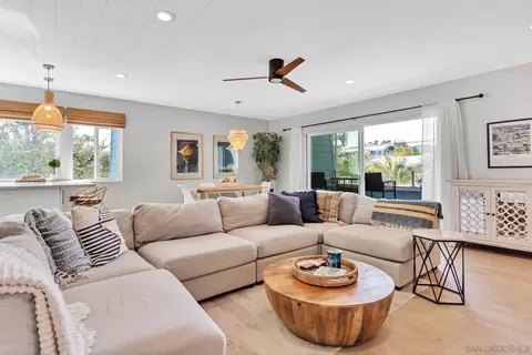Living - 50 Montego Ct, Coronado, CA 92118 photo 2 of 3
