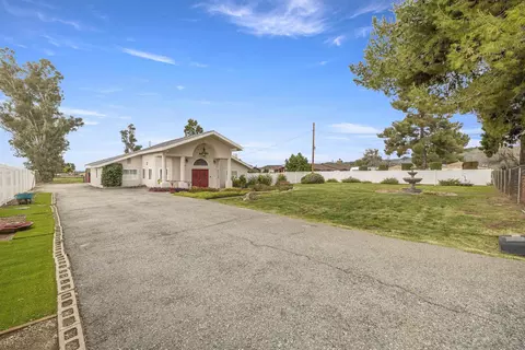 Exterior - 12730 8th St, Yucaipa, CA 92399 photo 2 of 7
