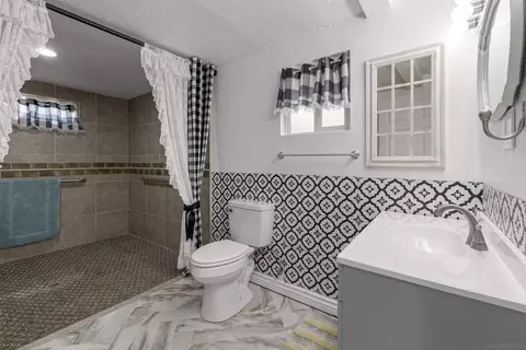 Bath - 12730 8th St, Yucaipa, CA 92399 photo 1 of 6