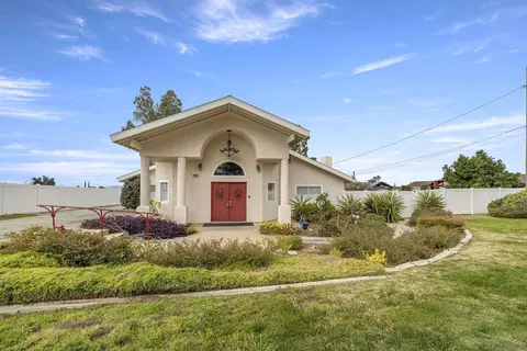 Exterior - 12730 8th St, Yucaipa, CA 92399 photo 1 of 7