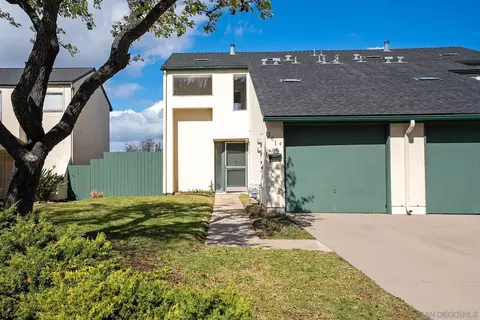 2014 Terraspiro Ave, Spring Valley, CA 91977 photo 2