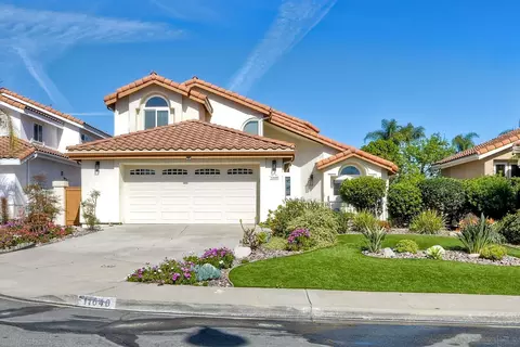 11640 Via Tavito, San Diego, CA 92128