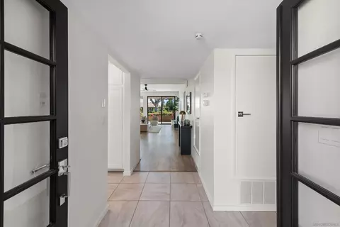 19 Granada Dr, Rancho Mirage, CA 92270