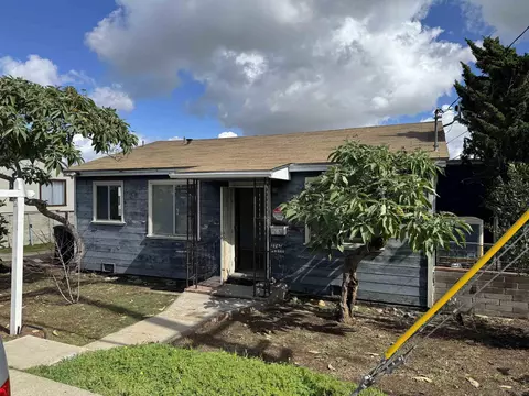 2767 Ulric St, San Diego, CA 92111