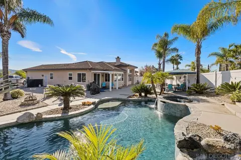 26025 Jack Rabbit Acres, Escondido, CA 92026