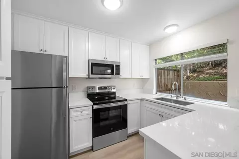 5352 Lake Murray Blvd, La Mesa, CA 91942