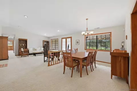 Dining - 15976 Eagle View Ln, Valley Center, CA 92082 photo 1 of 2