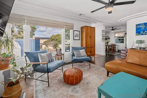 Living - 800 3rd St, Coronado, CA 92118 photo 3 of 4