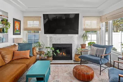 Living - 800 3rd St, Coronado, CA 92118 photo 2 of 4