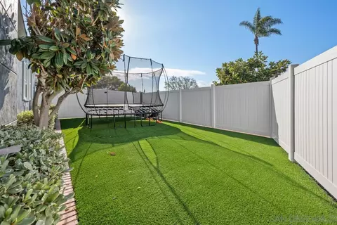 Exterior - 800 3rd St, Coronado, CA 92118 photo 2 of 5