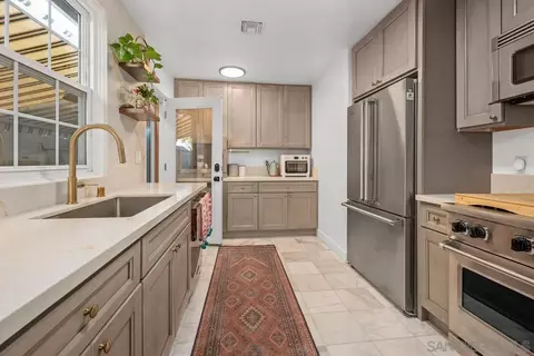 Kitchen - 800 3rd St, Coronado, CA 92118 photo 1 of 3
