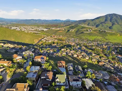 View/Area - 1650 Cuyamaca Ave, Spring Valley, CA 91977 photo 5 of 8