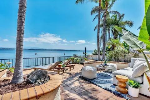 57 Tunapuna Ln, Coronado, CA 92118