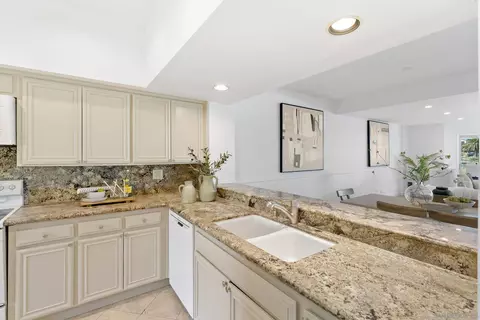 135 S Sierra Ave #6, Solana Beach, CA 92075 photo 15