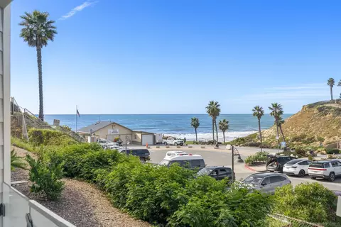 135 S Sierra Ave #6, Solana Beach, CA 92075 photo 2