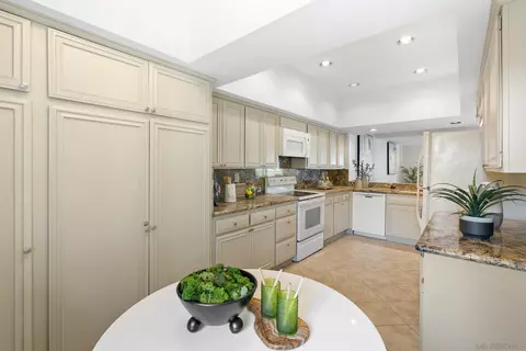 135 S Sierra Ave #6, Solana Beach, CA 92075 photo 17