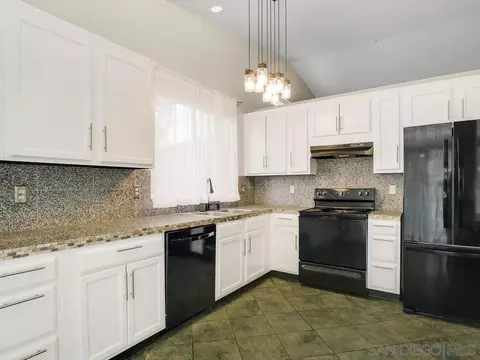 32453 Enriqueta Cir, Temecula, CA 92592 photo 8